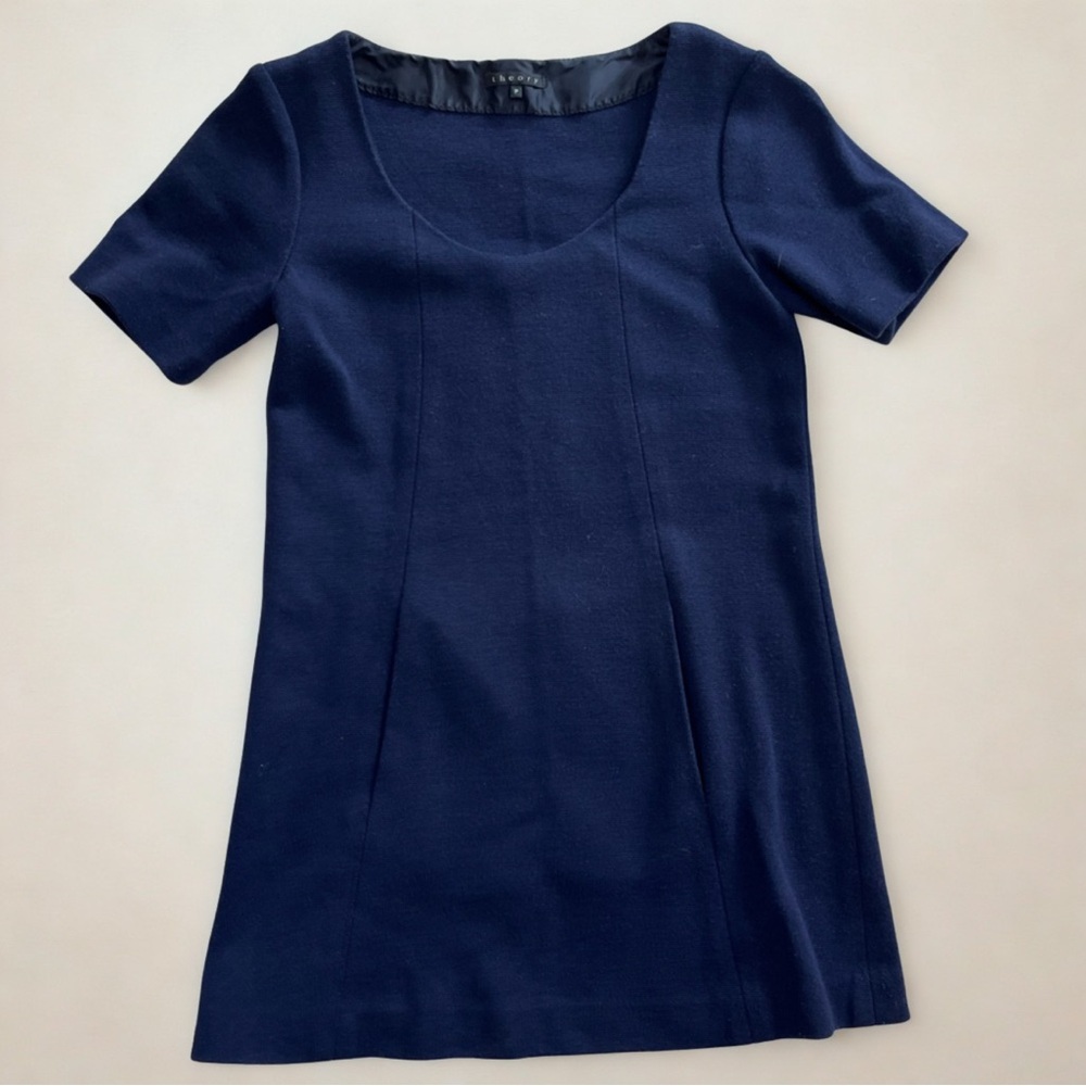 Theory Blue Fitted Blouse with Short Sleeves